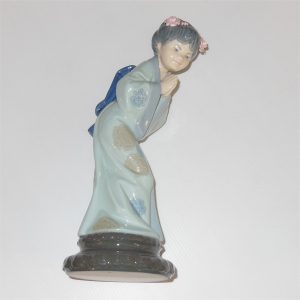 Lladro Figure Sayonara 4989 1978