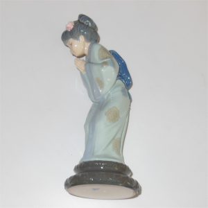 Lladro Figure Sayonara 4989 1978 - Image 8