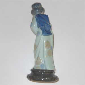 Lladro Figure Sayonara 4989 1978 - Image 7