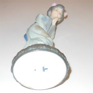 Lladro Figure Sayonara 4989 1978 - Image 2