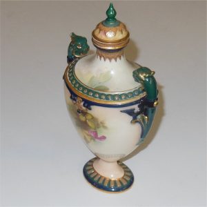 Royal Worcester Urn Roses Design - Image 3
