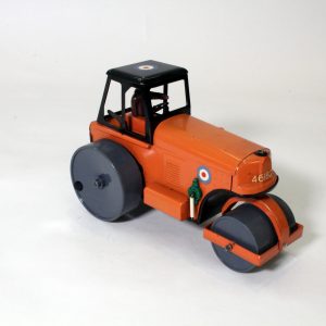 Minie M108 RAF Runway Roller