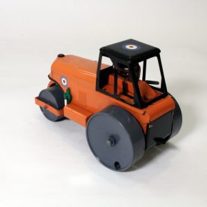 Minie M108 RAF Runway Roller