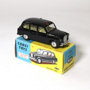 Corgi Toys 418 Austin FX4 Taxi