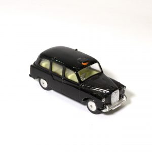 Corgi Toys 418 Austin FX4 Taxi