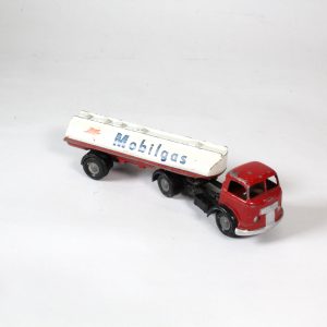 Micro G/27 Commer Mobilgas Tanker