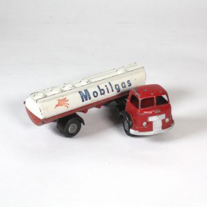 Micro G/27 Commer Mobilgas Tanker