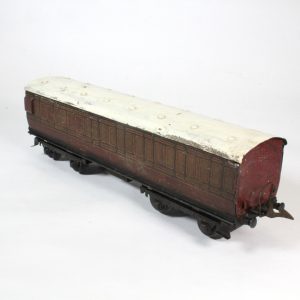 Hornby Meccano LMS No.2 Passenger Coach