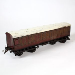 Hornby Meccano LMS No.2 Passenger Coach