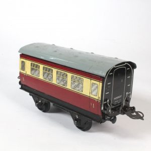 Hornby Meccano British Rail "Blood and Custard Coach" c1955-05