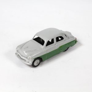 Dinky Toys Vauxhall Cresta 1957-60