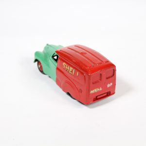 Dinky Toys 470 Shell-BP Austin A40 1954