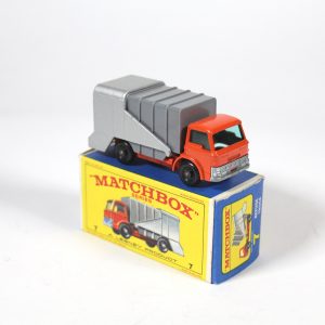 Matchbox 7 Refuse Truck