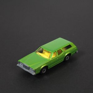 Matchbox 74 Cougar Villager