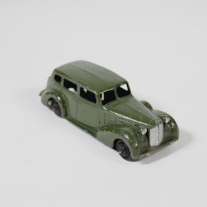 Dinky Toys 39a Packard Super 8 Tourer 1947-50