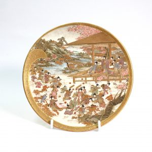 Outstanding Japanese atsuma Plate Meiji Period