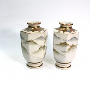 Japanese Satuma Vases pair meiji Period