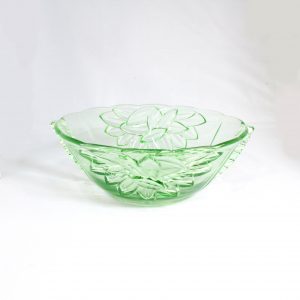 Uranium glass serving fruit bowl