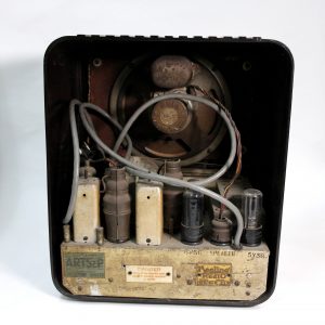 Healing Bakelite Golden Voice Valve Radio (Fully Restored)