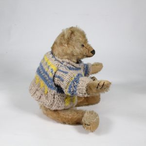 Early Steiff Bear circa. 1910